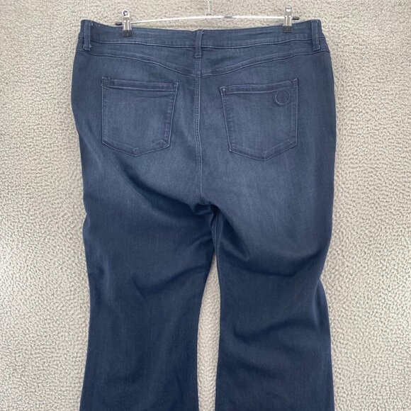 Hot In Hollywood Jean Women 2X Plus Navy Silky Denim Pull On Flare Vital Stretch - Picture 3 of 13